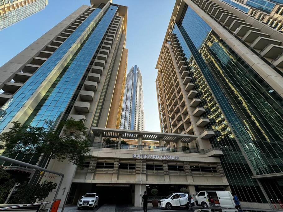 1Br Burj Khalifa View Designed Happiness Energies Apartment Dubai Exterior photo